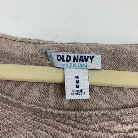 Old Navy A Dream Come True Graphic Taupe Long Sleeve T-Shirt Size Medium - Picture 2 of 11